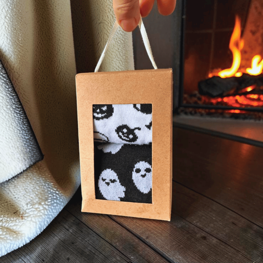 Halloween Socken mit spukigem Geistermotiv