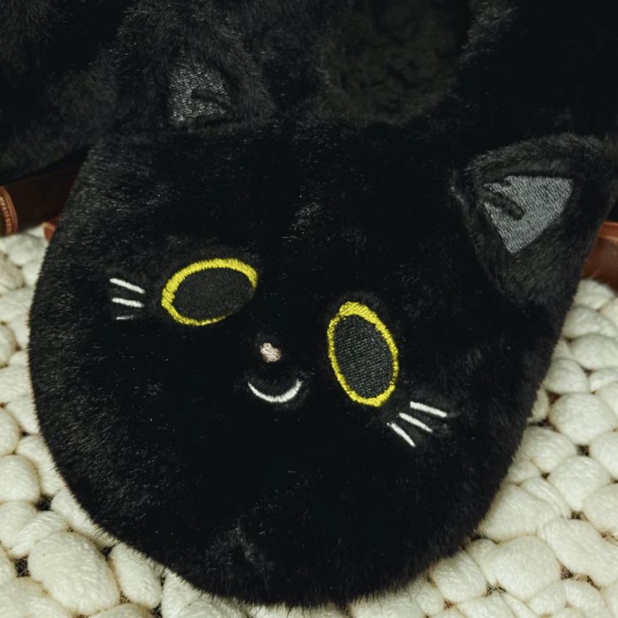 Schwarze Katze - Plüsch-Hausschuhe mit Katzengesicht