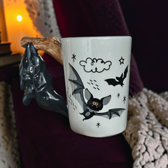 Fledermaus-Tasse – Keramikbecher mit Fledermaus als Griff