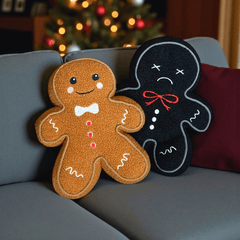 Gingerbread Bouclé Kissen – Klassisch oder spooky Edition zur Auswahl