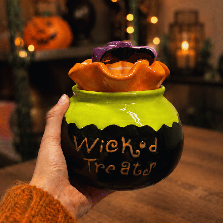 Halloween Keksdose Wicked Treats im Hexenkessel-Design