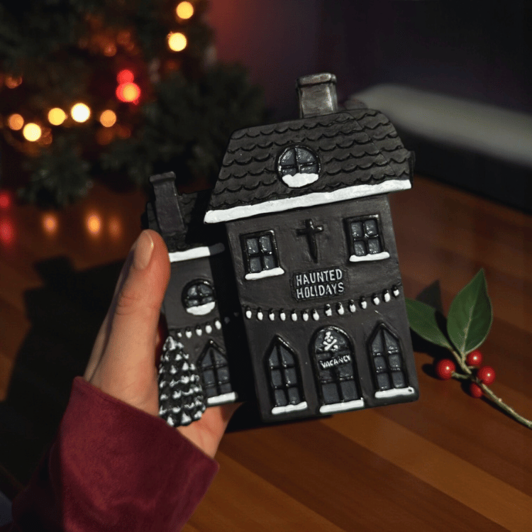 Festliches Spukhaus Räucherkegelhalter – Cozy Creepy