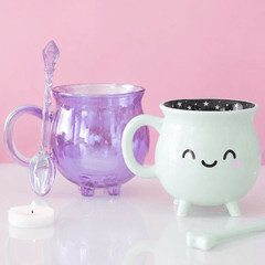 Hexenkessel-Tasse in Mintgrün mit Zauberstab-Rührer