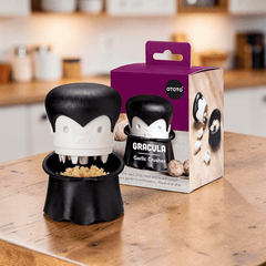 Knoblauchschneider Vampir – Knoblauchhacker im Dracula Design OTOTO