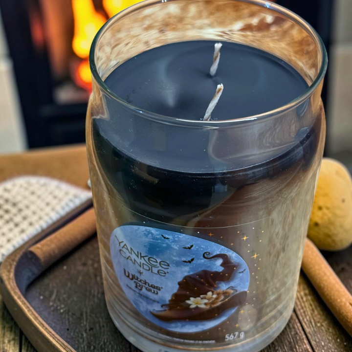 Yankee Candle Witches Brew Große Duftkerze Halloween Vibe