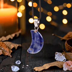 Edelstein-Anhänger Mondform – Naturstein Kette Witchy Schmuck