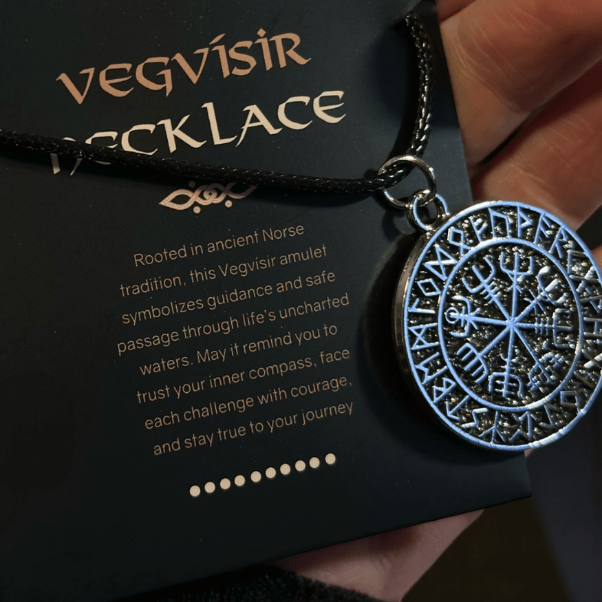 Vegvísir Halskette – Wikinger Kompass am schwarzen Band