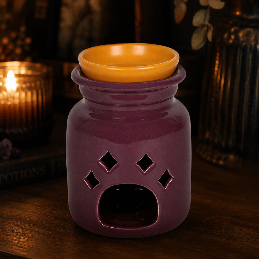Violette Duftlampe in Zaubertrankflaschen-Optik – Schabernack und Magie