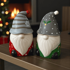 Wichtel Kerze – Weihnachtswichtel mit Duft nach Winterbeeren oder Tannenzweigen